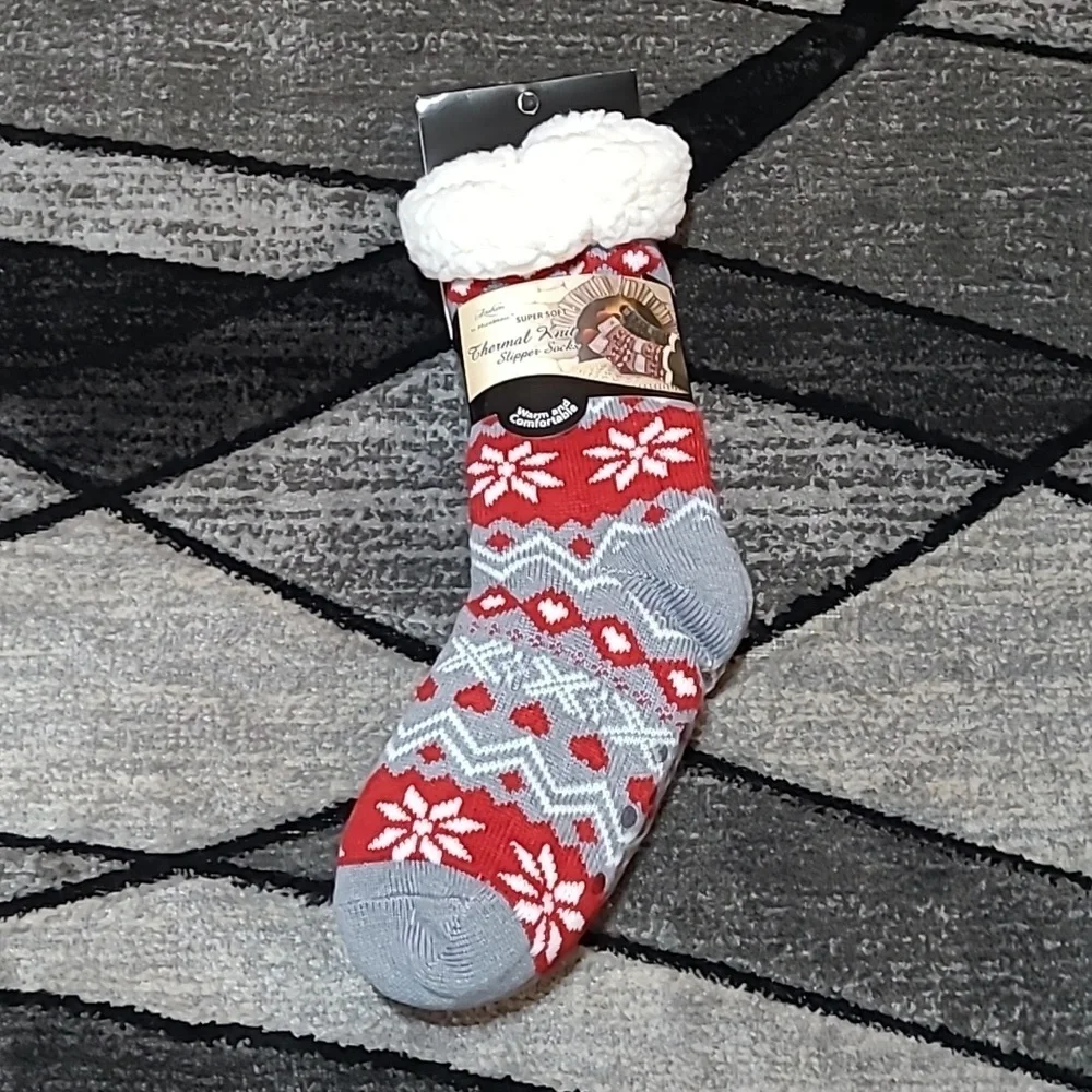 FASHION BY MIRABEAU SUPER SOFT SHERPA THERMAL KNIT SLIPPER SOCKS PRICE FIRM